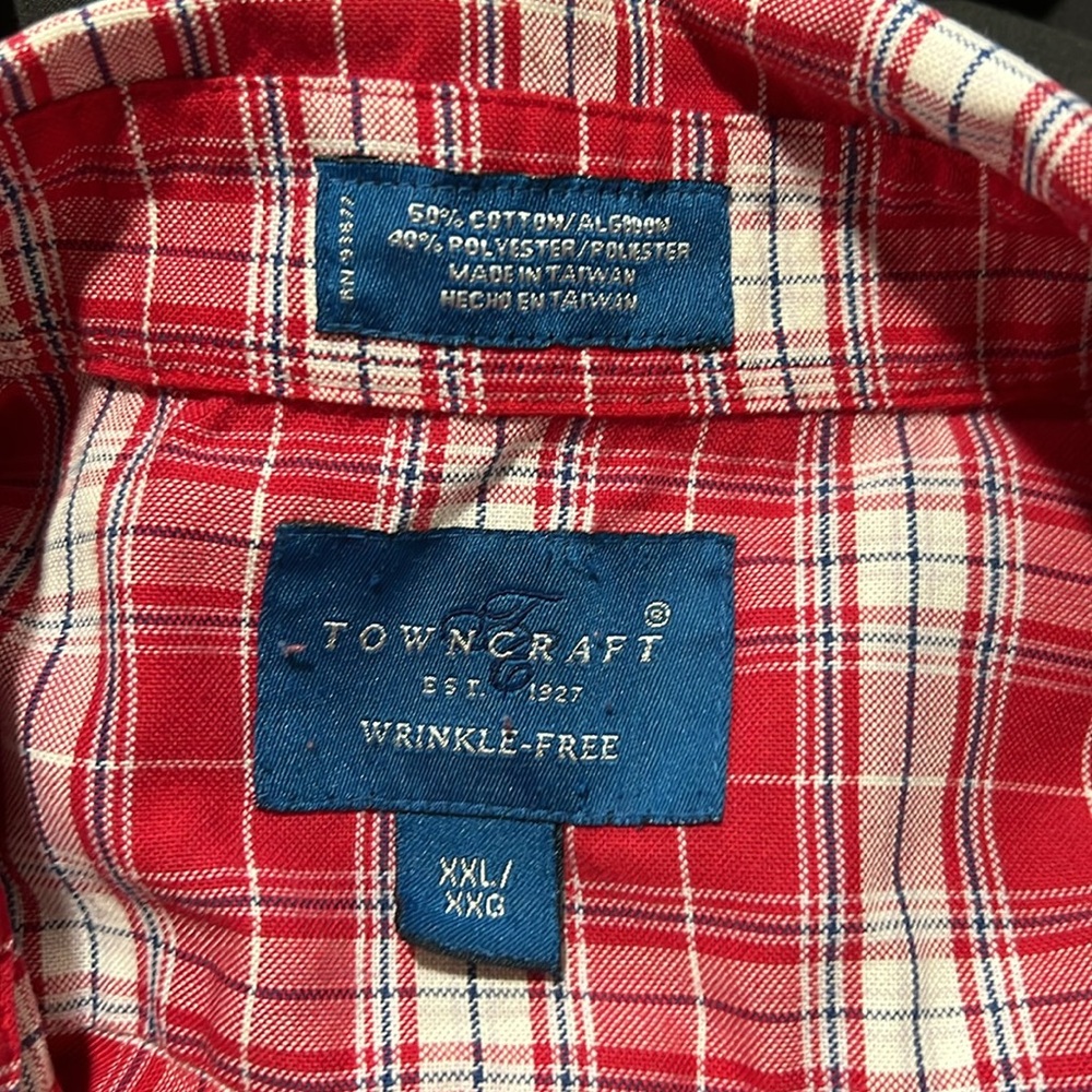 Men’s button down - Picture 3 of 3